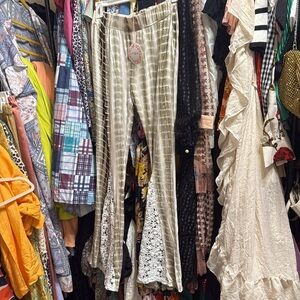 NWT Umgee Olive and Beige Striped with lace bell bottom flare pants size medium